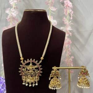 Nritya Mohini Antique Temple Pendant Set